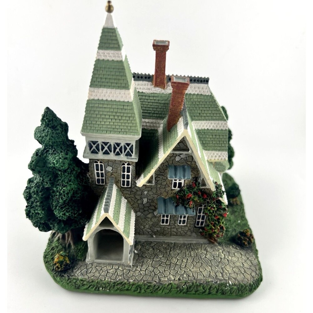Vintage 90 Santas Best Christmas In New England Village Stone House Figure 1995